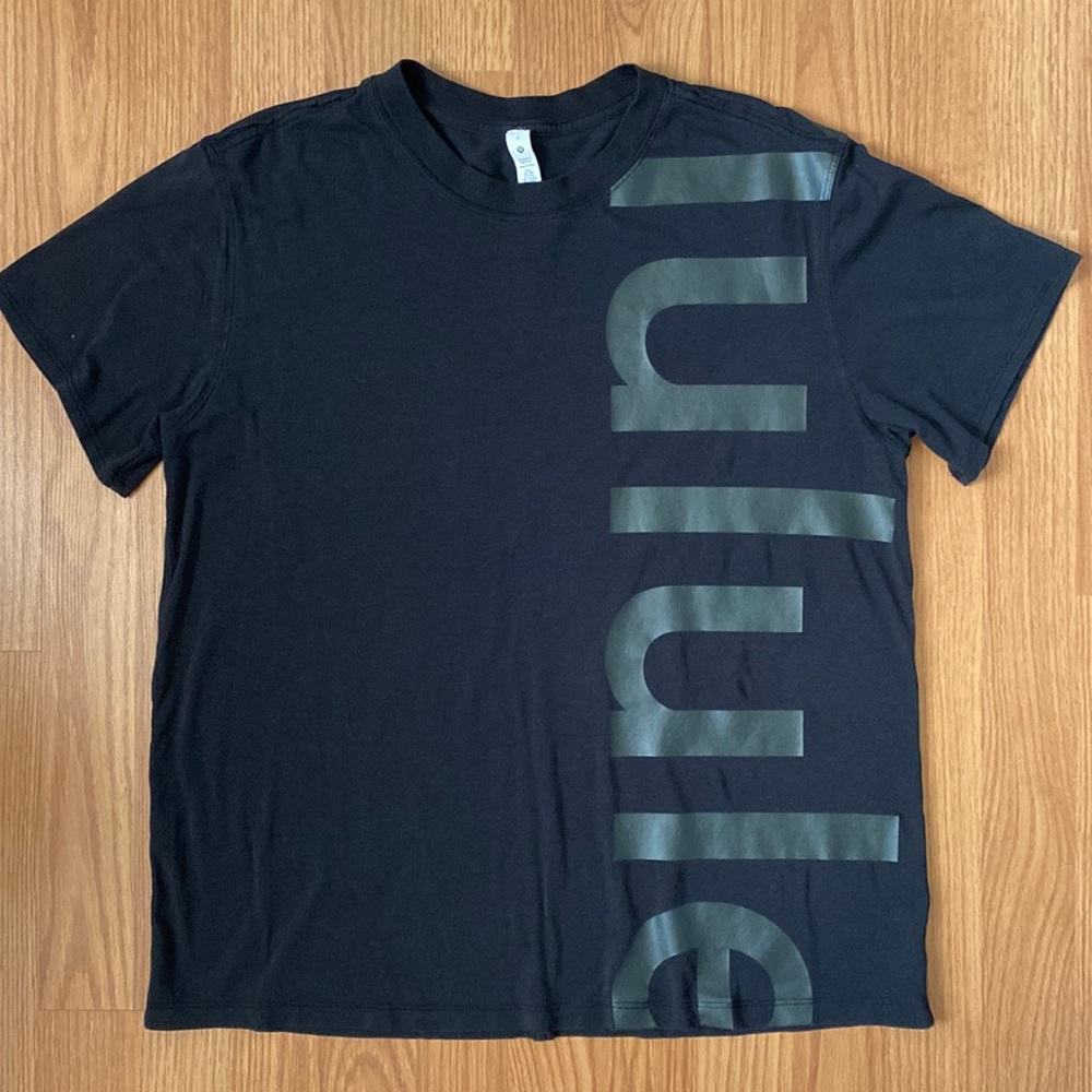 ❤️ Lululemon All Yours Boyfriend Graphic Tee Black NWOT